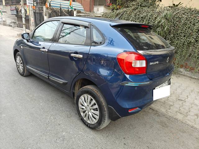 https://images10.gaadi.com/usedcar_image/4274253/original/processed_98679fa92b013d1b52bdb24bb631a090.jpg?imwidth=6402