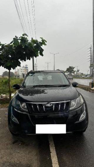 Mahindra XUV500 Mahindra XUV500 AT W10 AWD