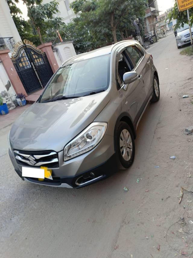 https://images10.gaadi.com/usedcar_image/4274367/original/processed_1f4c1478121b869d22c6b2989232fae8.jpg?imwidth=6400