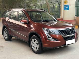 Mahindra XUV500 Mahindra XUV500 W7 AT BSIV