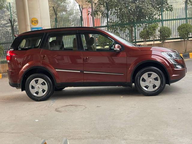 https://images10.gaadi.com/usedcar_image/4274612/original/processed_25bde04520645fd2359ba317f85d7c58.jpg?imwidth=6401