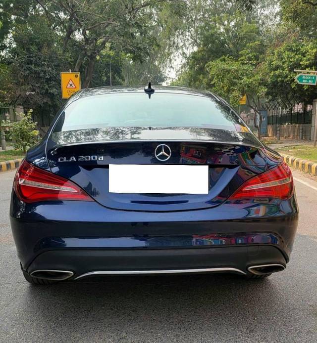 https://images10.gaadi.com/usedcar_image/4274652/original/processed_f5e6874e86df1935b8b48e7939312053.jpg?imwidth=6401