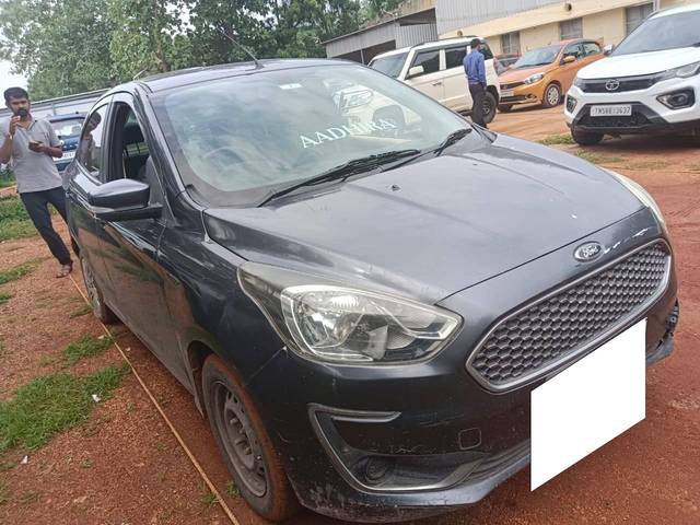 https://images10.gaadi.com/usedcar_image/4274690/original/processed_55a18e6731596e305f8a6bf19365a87d.jpg?imwidth=6400