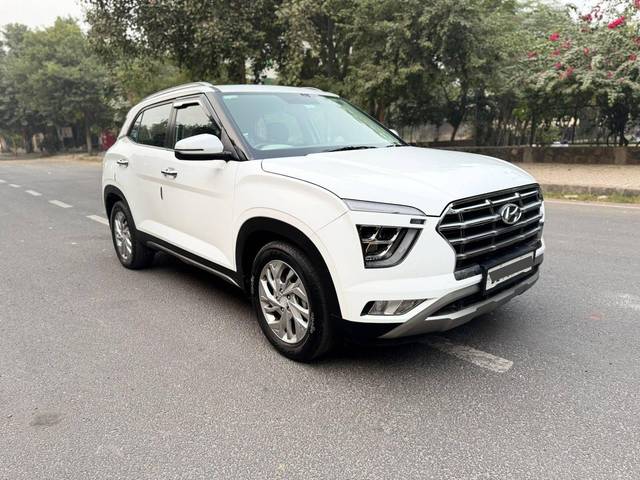 https://images10.gaadi.com/usedcar_image/4274751/original/processed_a7b4cfecc92fe925a7f952bd22583ffc.jpg?imwidth=6400