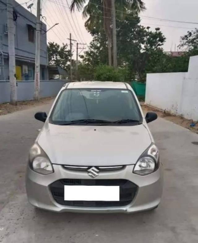 https://images10.gaadi.com/usedcar_image/4274765/original/processed_a7a5aad1-755a-4932-9884-5137cbc05016.jpg?imwidth=6401