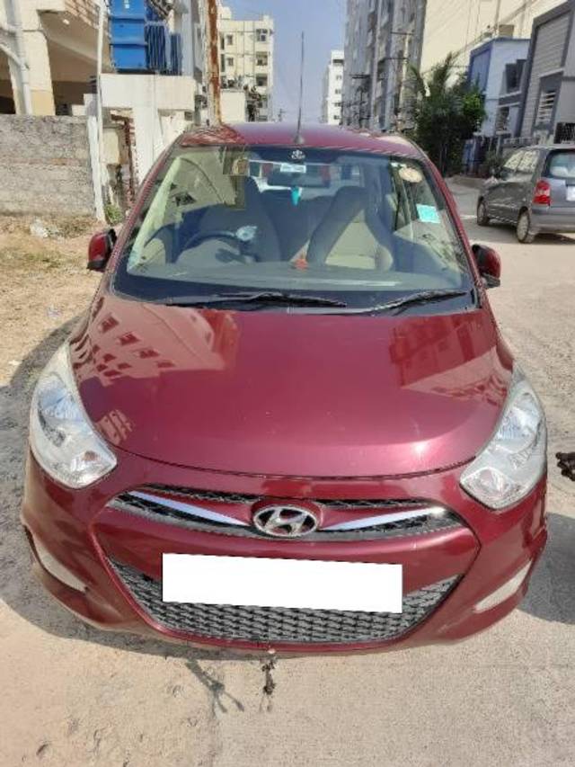 https://images10.gaadi.com/usedcar_image/4274840/original/processed_13c56e43-8fa1-45e3-bd71-e5868caa5497.jpg?imwidth=6400