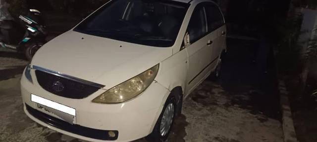 https://images10.gaadi.com/usedcar_image/4274861/original/processed_b381840a-c348-48e0-b9ad-1e75f995a0fe.jpg?imwidth=6402