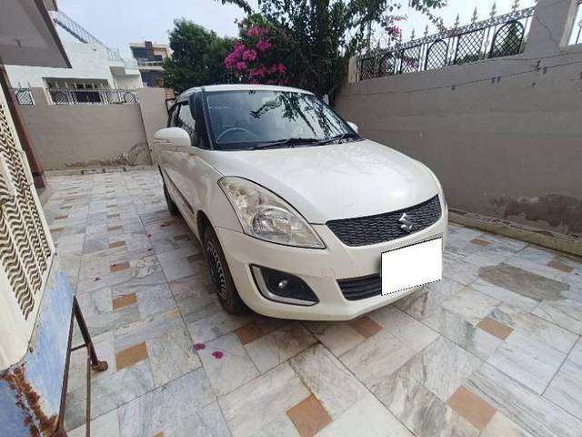 https://images10.gaadi.com/usedcar_image/4274872/original/processed_9098fdaa-cc9b-4e3a-aa64-d6d0adb15c50.jpg?imwidth=6400