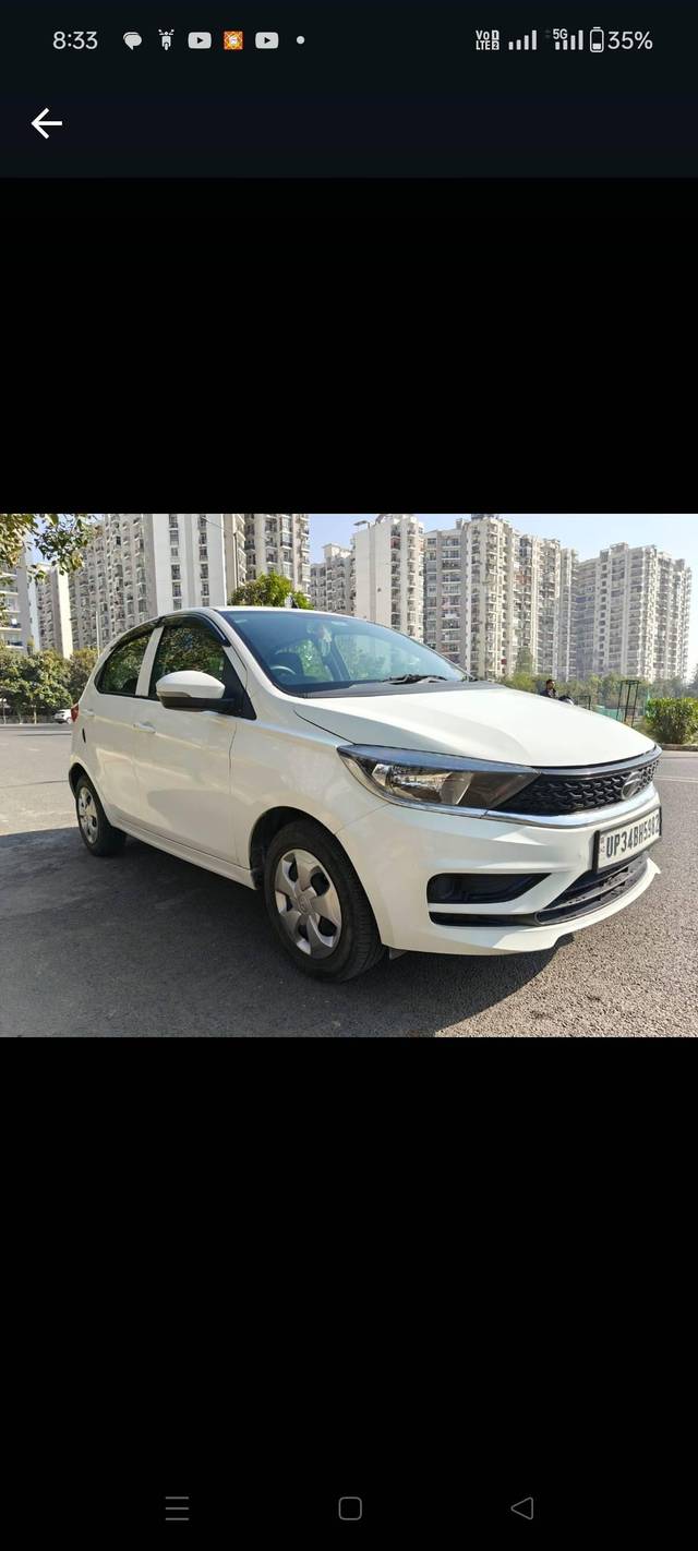 https://images10.gaadi.com/usedcar_image/4275229/original/processed_2067e88c453888605b5f1a3e173657dd.jpg?imwidth=6402