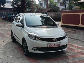 Tata Tiago 2015-2019 Tata Tiago 1.2 Revotron XZA