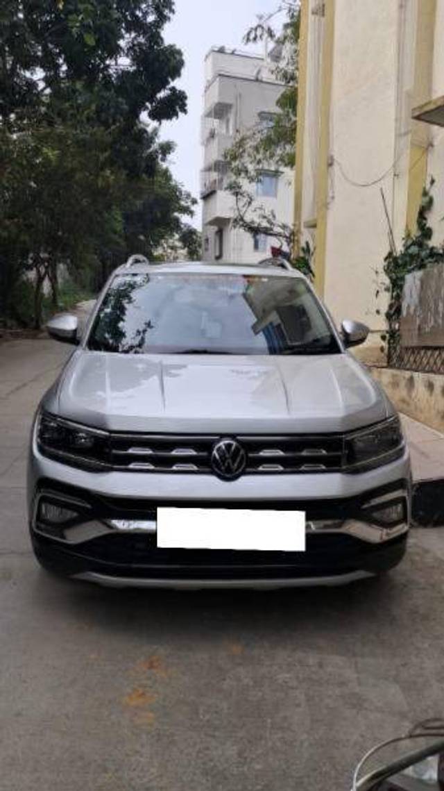 https://images10.gaadi.com/usedcar_image/4275369/original/ded7c288b8a9c4fb7066a886a87d6aad.jpg?imwidth=6400