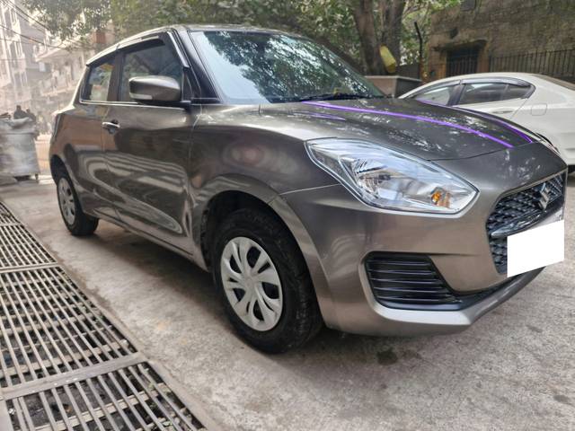 https://images10.gaadi.com/usedcar_image/4275445/original/processed_469ff63cce3abdb23cffe8b0f4f8cc2f.jpg?imwidth=6400