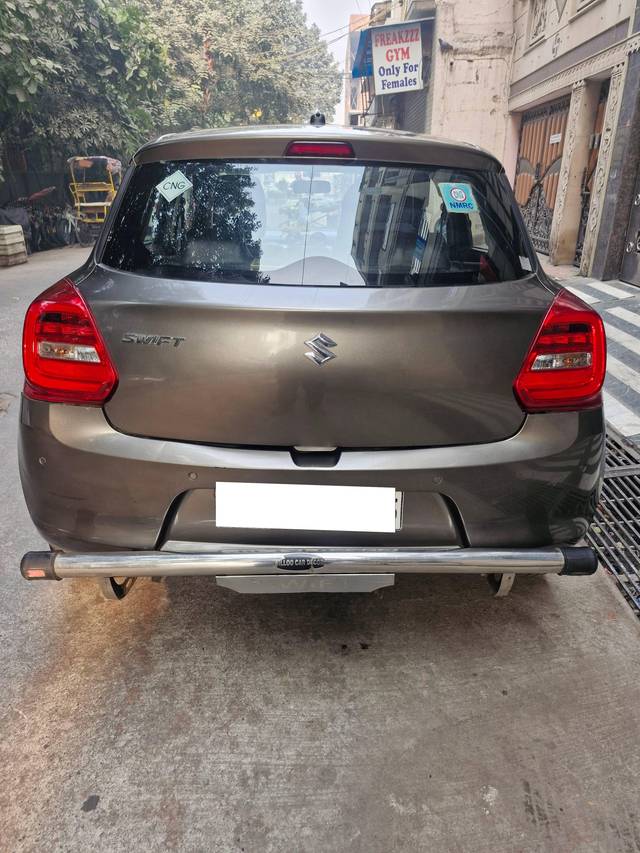 https://images10.gaadi.com/usedcar_image/4275445/original/processed_b8794edc424934d1c3bf6590fa6d8f2c.jpg?imwidth=6401