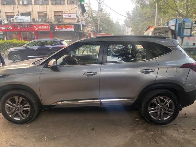 https://images10.gaadi.com/usedcar_image/4275491/original/76837a2f345b9d81c14ce0d5ca85d171.jpg?imwidth=6402