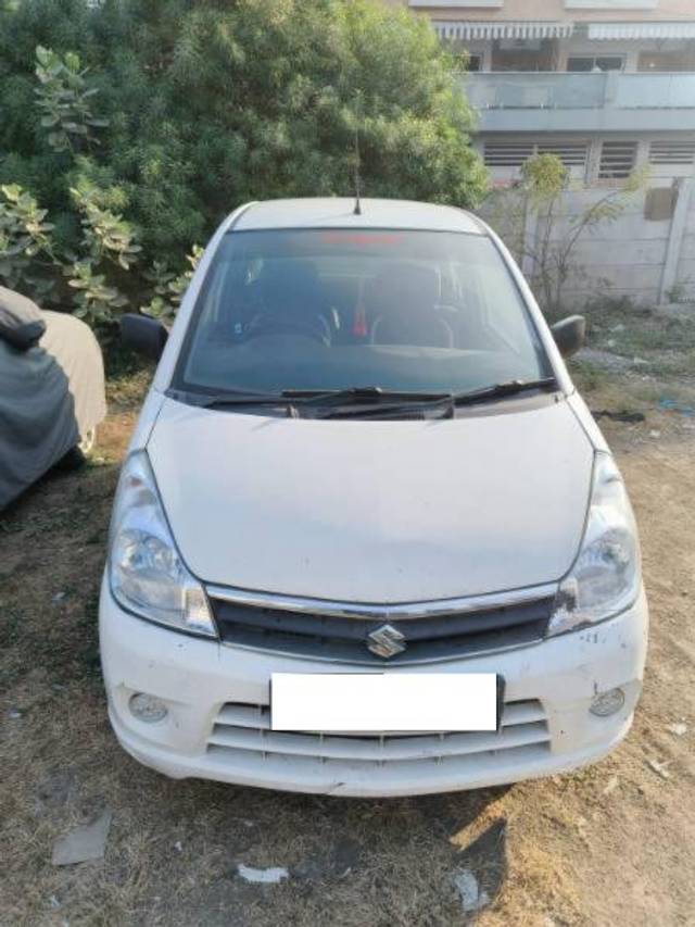 https://images10.gaadi.com/usedcar_image/4275521/original/processed_1a4b6488-0f56-47bf-9d86-a418b1ed7ce9.jpg?imwidth=6401