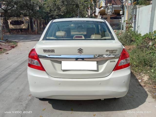 https://images10.gaadi.com/usedcar_image/4275586/original/processed_3de1ae04ce7be1627c2886c6dba408a1.jpg?imwidth=6402