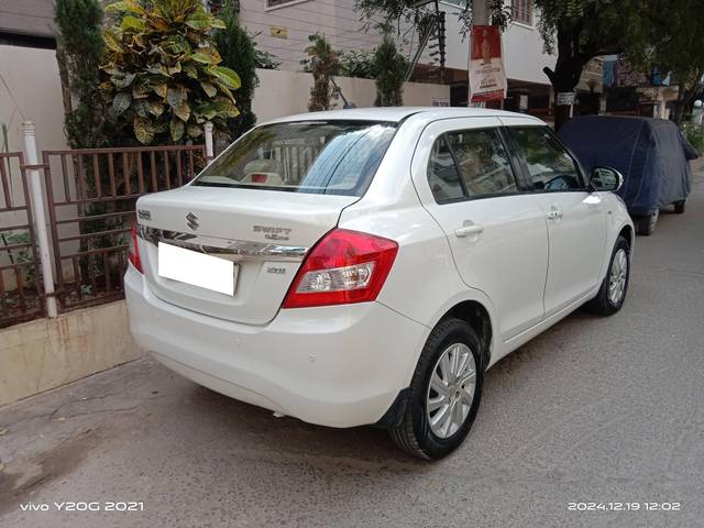 https://images10.gaadi.com/usedcar_image/4275586/original/processed_668feb6d200f04c941278fc59de46b3a.jpg?imwidth=6401