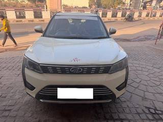 Mahindra XUV300 Mahindra XUV300 W8 Diesel BSIV