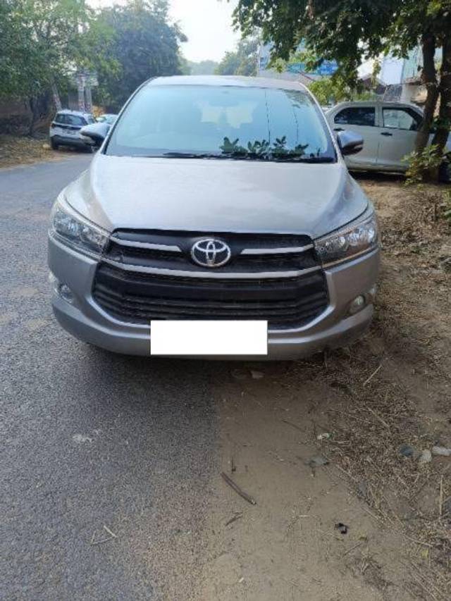 https://images10.gaadi.com/usedcar_image/4275837/original/processed_54cb2e7b-e1ca-4559-8b8a-834b22d88f62.jpg?imwidth=6400