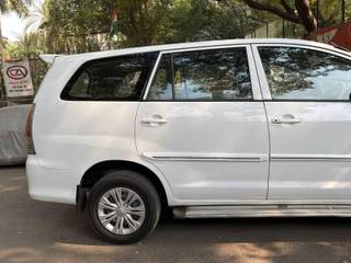 Toyota Innova 2004-2011 Toyota Innova 2.5 G4 Diesel 8-seater