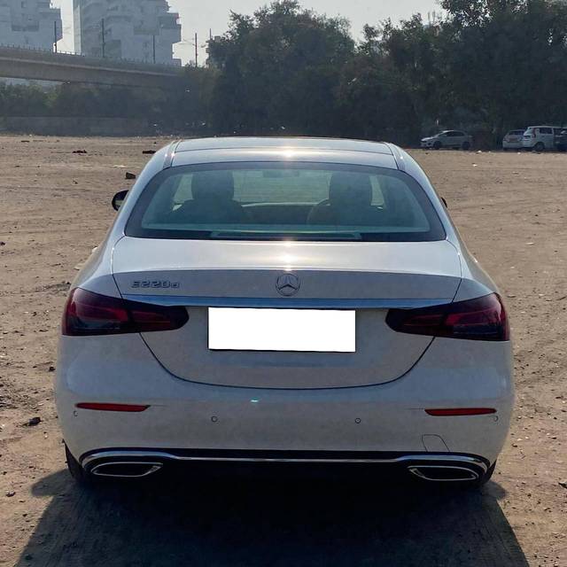 https://images10.gaadi.com/usedcar_image/4275889/original/processed_aa0152b33d2340c1ef57e6838f0eefc3.jpg?imwidth=6402