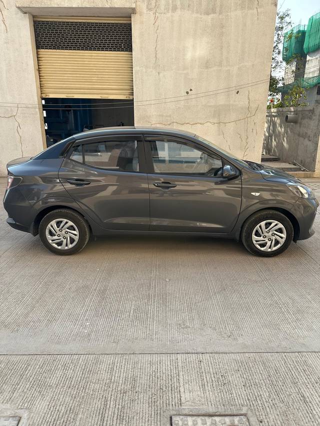 https://images10.gaadi.com/usedcar_image/4275957/original/2f0a1d42913cd607ddf601d887b7045f.jpg?imwidth=6401