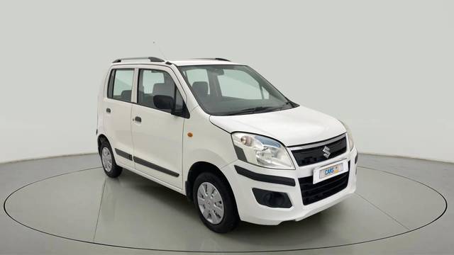 https://images10.gaadi.com/usedcar_image/4275965/original/47ec1250d38dc237c57ced9bb9fe5b38.jpg?imwidth=6400