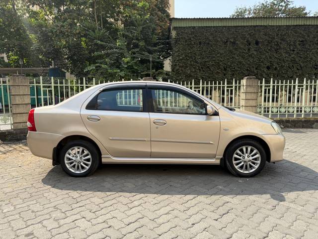 https://images10.gaadi.com/usedcar_image/4275977/original/e526f618aff232fc8788d33b84a44362.jpeg?imwidth=6401