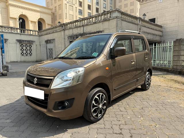 https://images10.gaadi.com/usedcar_image/4275995/original/processed_4f73e331297c28babe84dda72bed9257.jpeg?imwidth=6400