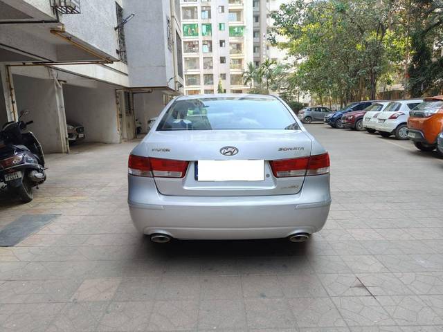 https://images10.gaadi.com/usedcar_image/4276010/original/processed_85c7732bd27b524072de98641b87aba4.jpg?imwidth=6401