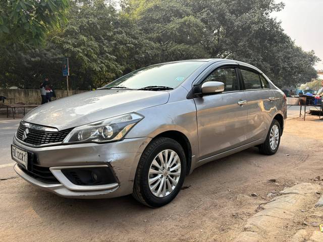 https://images10.gaadi.com/usedcar_image/4276146/original/processed_324afe839d3d50d813233052b77407b4.jpeg?imwidth=6400