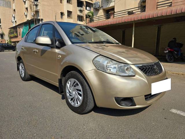 https://images10.gaadi.com/usedcar_image/4276270/original/processed_8576d73efd64438e7539d68ab7e2aad6.jpg?imwidth=6400