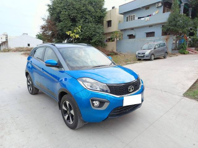 https://images10.gaadi.com/usedcar_image/4276276/original/processed_291190aae4269605796c64bd0a4dd2dc.jpg?imwidth=6400