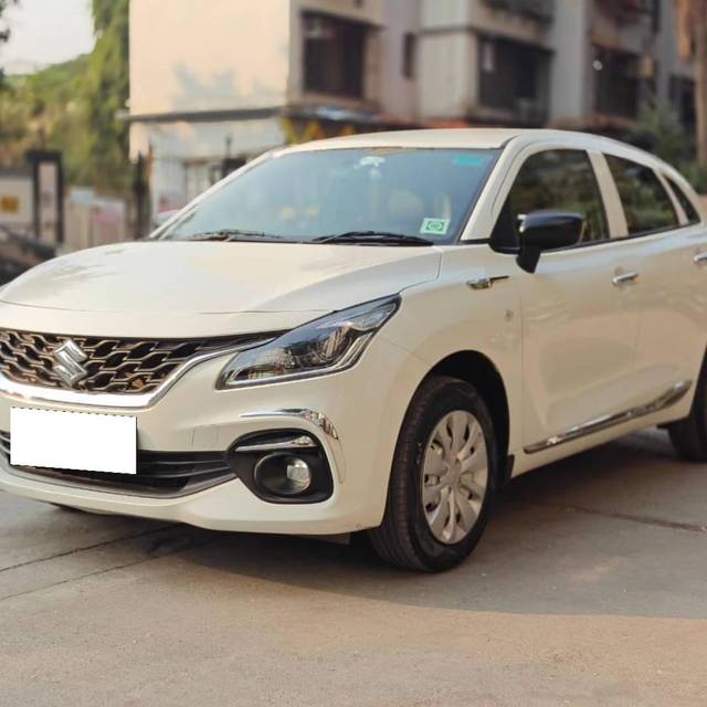 https://images10.gaadi.com/usedcar_image/4276319/original/processed_e855095fe932f4cb5287a8283de4a84f.jpg?imwidth=6401