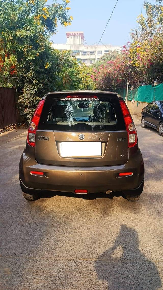 https://images10.gaadi.com/usedcar_image/4276335/original/processed_ddec0e2d1c6e9c942816a4242399d9d6.jpg?imwidth=6402