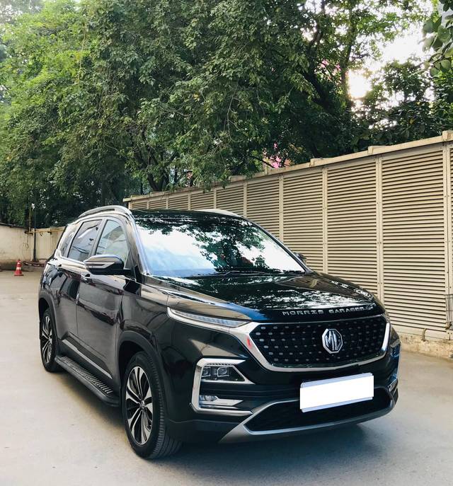 https://images10.gaadi.com/usedcar_image/4276344/original/processed_6f1709c6bf3f0098cb7eca1a8b0987d6.jpg?imwidth=6400