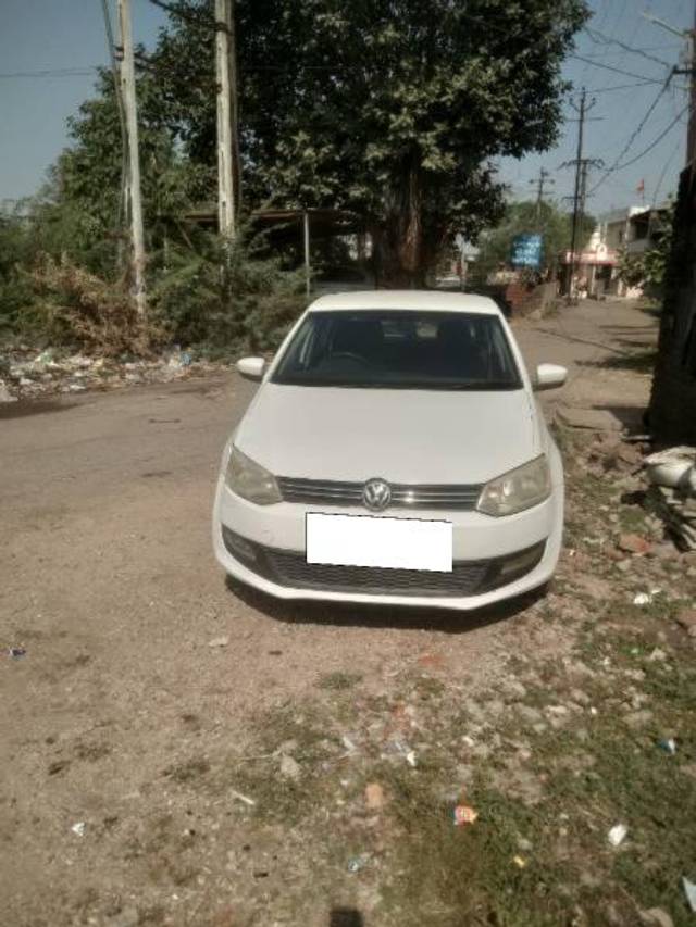 https://images10.gaadi.com/usedcar_image/4276430/original/processed_8bae2471-4326-4afa-8cc7-b23d53caca27.jpg?imwidth=6402