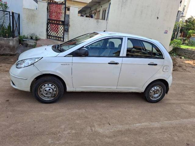 https://images10.gaadi.com/usedcar_image/4276883/original/6146eab585f6c70ddc9568817ce34bec.jpg?imwidth=6402