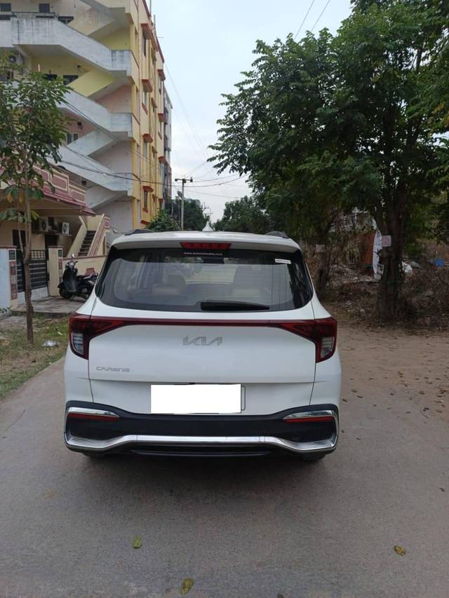 https://images10.gaadi.com/usedcar_image/4276931/original/processed_1f3795659f3d1ec25f1e3c1adf387181.jpg?imwidth=6402