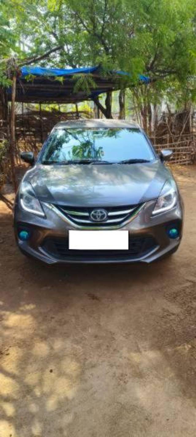 https://images10.gaadi.com/usedcar_image/4276961/original/processed_0ad2edd6-3e33-4949-86cd-c2054803e797.jpg?imwidth=6400