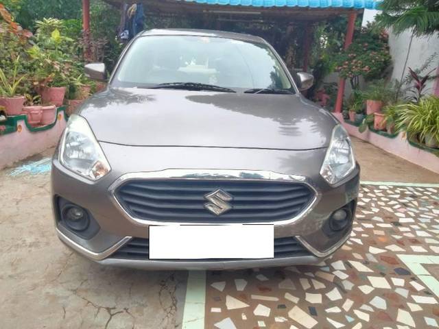 https://images10.gaadi.com/usedcar_image/4277087/original/processed_5253d560-d0de-473f-81cf-3e979e127a47.jpg?imwidth=6400