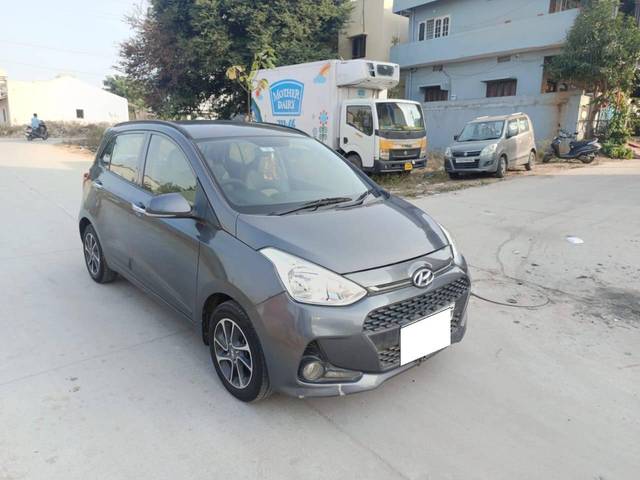 https://images10.gaadi.com/usedcar_image/4277176/original/processed_4a2ca334679a5a899e6a5205c7d1c975.jpg?imwidth=6400