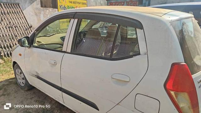 https://images10.gaadi.com/usedcar_image/4277250/original/processed_15bc26c3-1c3e-4cd3-bfc9-3ad7281fc839.jpg?imwidth=6400