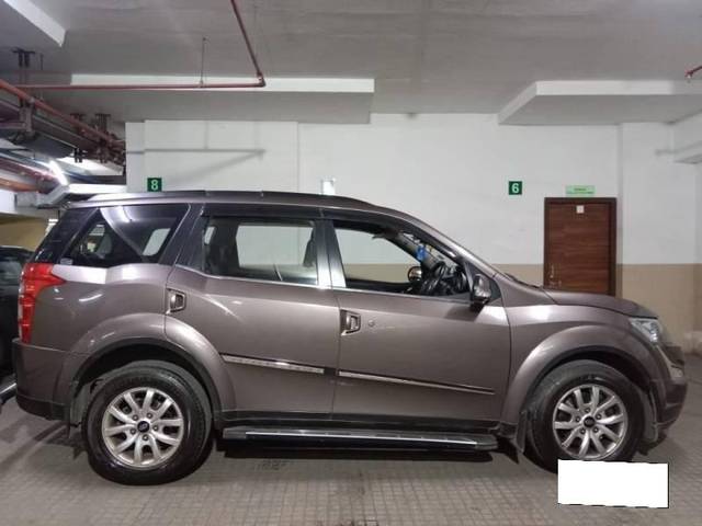 https://images10.gaadi.com/usedcar_image/4277288/original/processed_4bddd9d7188aa753544eb384cae1c0d4.jpeg?imwidth=6401