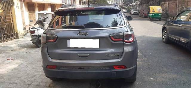 https://images10.gaadi.com/usedcar_image/4277337/original/processed_3efbbbea15100d62ecc1d958fa95b741.jpg?imwidth=6401