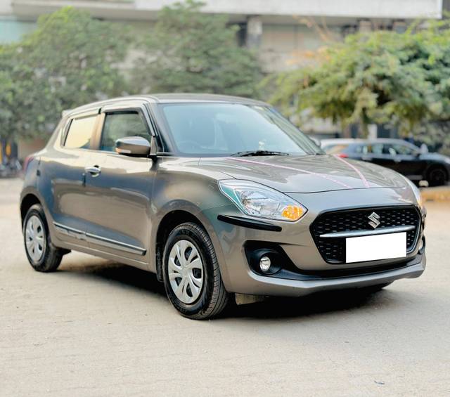 https://images10.gaadi.com/usedcar_image/4277358/original/processed_835fc7e3e887d46879990169c7c8a451.jpg?imwidth=6400