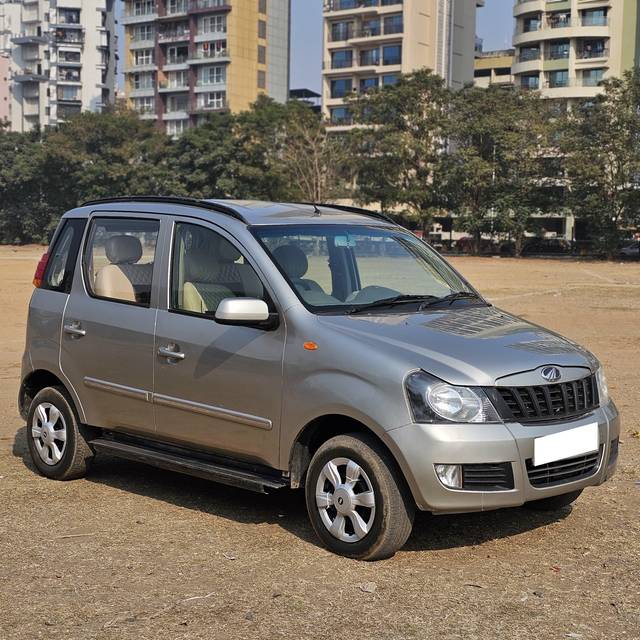 https://images10.gaadi.com/usedcar_image/4277376/original/processed_e993c04e08a99c99ce6d9a3af7e2c58a.jpg?imwidth=6400