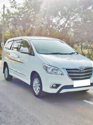 Toyota Innova Toyota Innova 2.5 VX (Diesel) 7 Seater BS IV