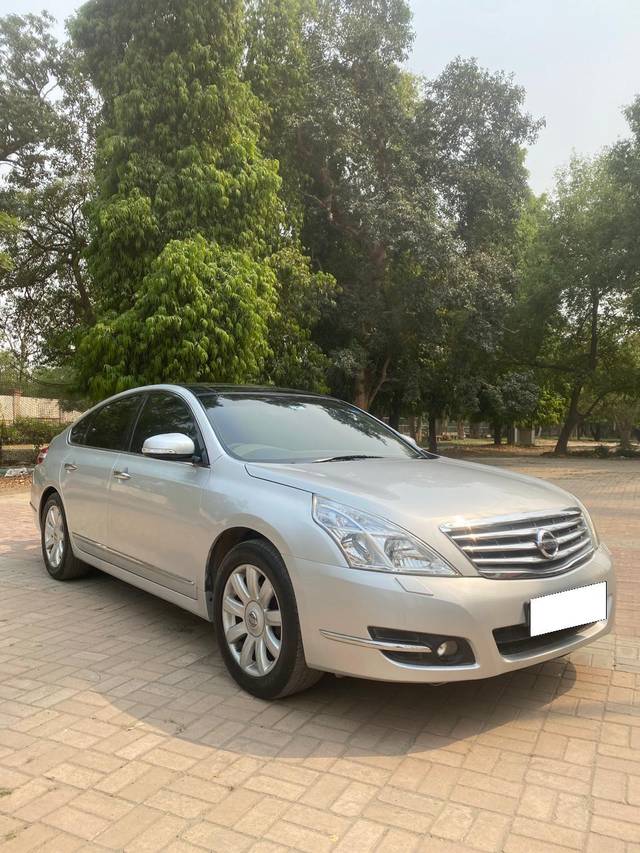 https://images10.gaadi.com/usedcar_image/4277413/original/processed_82481134cff1ba4dde71b744fdc99858.jpg?imwidth=6400