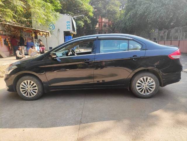 https://images10.gaadi.com/usedcar_image/4277425/original/254980ba1e2d4a397d0b0c80316ba2c5.jpg?imwidth=6402